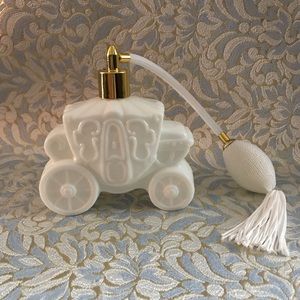 Royal Coach milk glass perfume atomizer. (Empty)